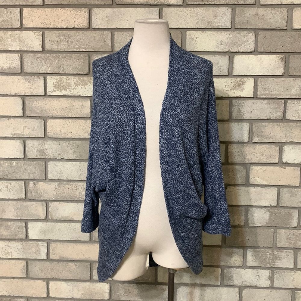 3for$20 cardigan size maternity small med